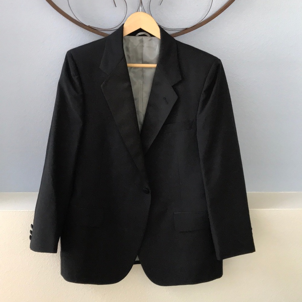 Jimmy Au’s Couture Sports Coat 36R Silk